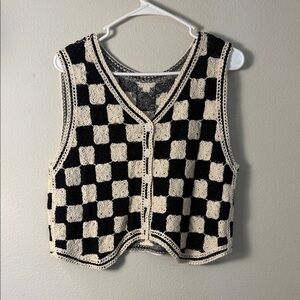 Black and Cream Checkered Crochet Vest size medium